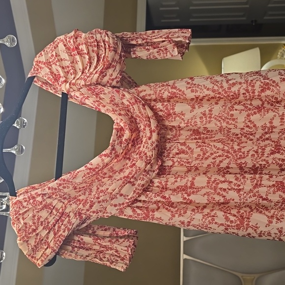 Olivaceous Red Floral Maxi Dress Size S - Picture 3 of 12